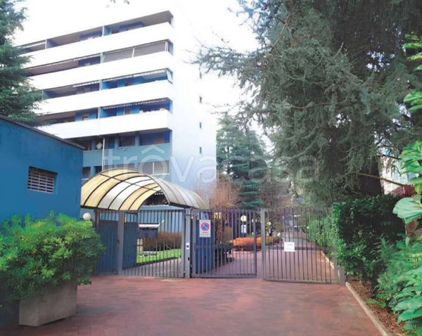 appartamento in vendita a Milano in zona Quarto Cagnino