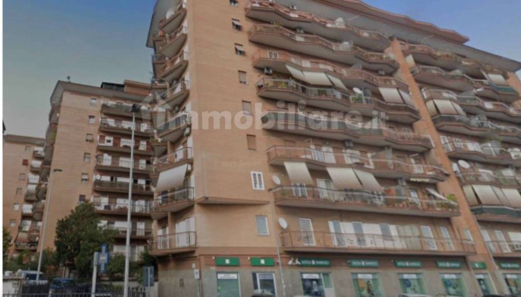 appartamento in vendita a Milano in zona Chiesa Rossa