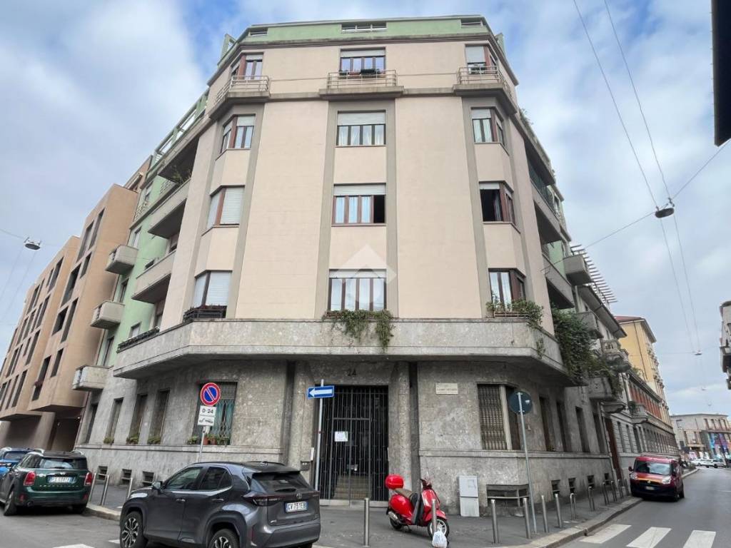 appartamento in vendita a Milano in zona Isola