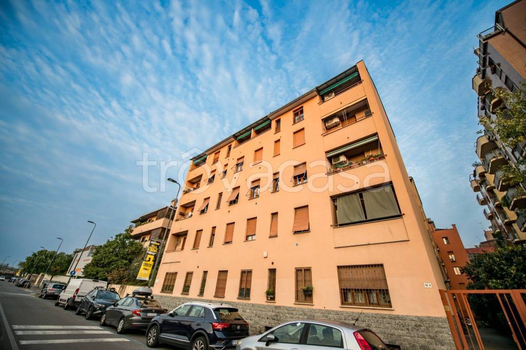 appartamento in vendita a Milano in zona Bicocca
