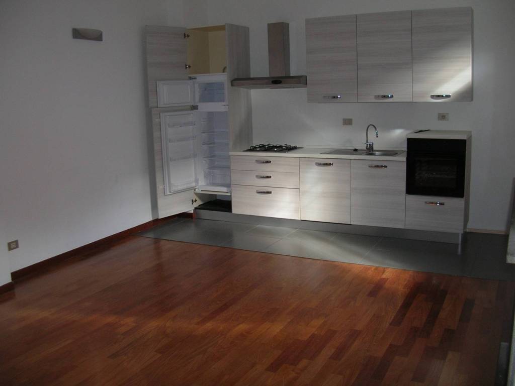 appartamento in vendita a Milano in zona Isola