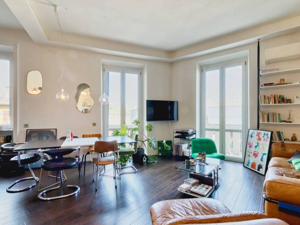 appartamento in vendita a Milano in zona Città Studi