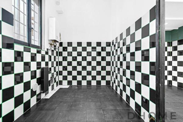 appartamento in vendita a Milano in zona Baggio