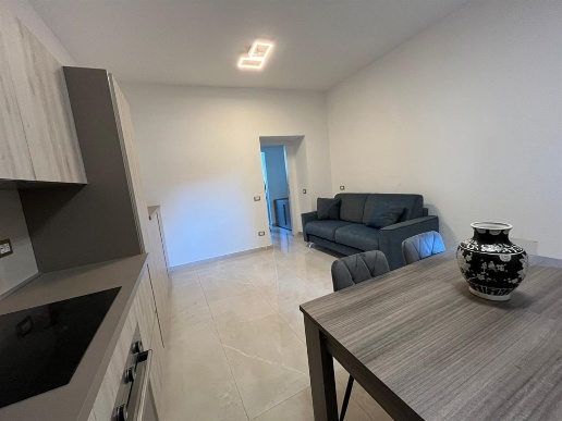 appartamento in vendita a Milano in zona Porta Ticinese