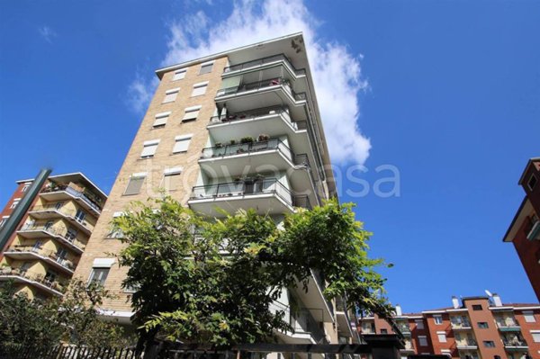 appartamento in vendita a Milano in zona Affori