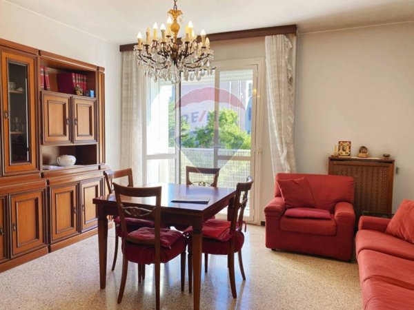 appartamento in vendita a Milano in zona San Cristoforo