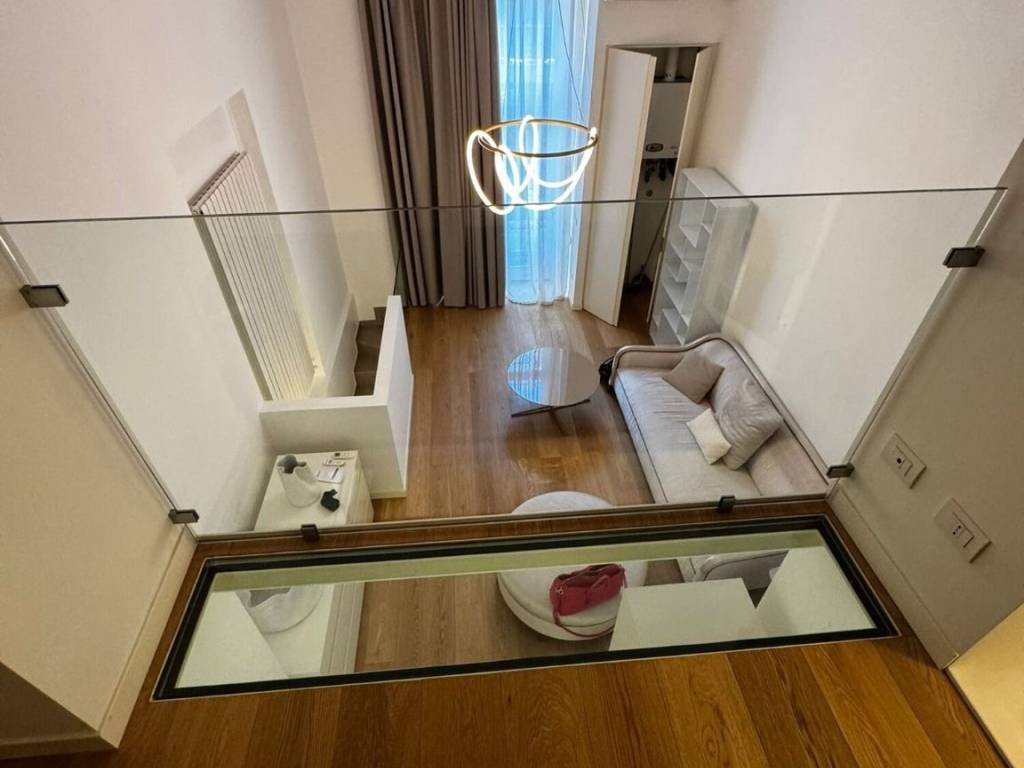 appartamento in vendita a Milano in zona Centro Direzionale