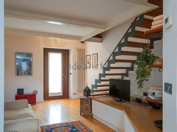 appartamento in vendita a Milano in zona Sempione