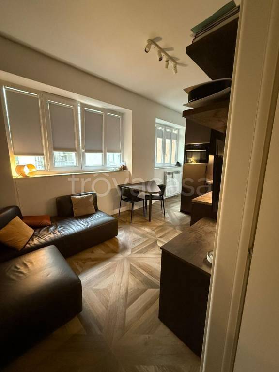 appartamento in vendita a Milano in zona Porta Vittoria