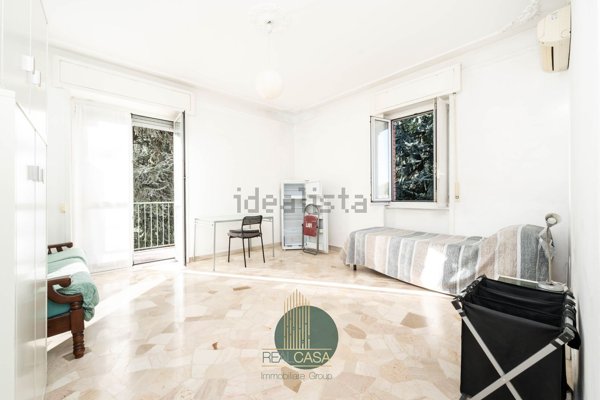 appartamento in vendita a Milano in zona Famagosta