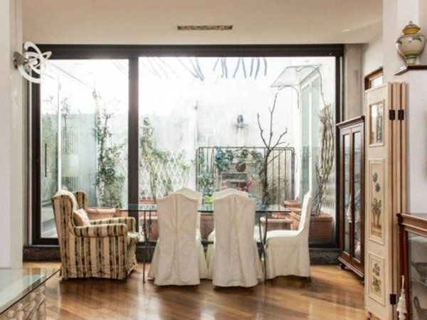 appartamento in vendita a Milano in zona Porta Genova