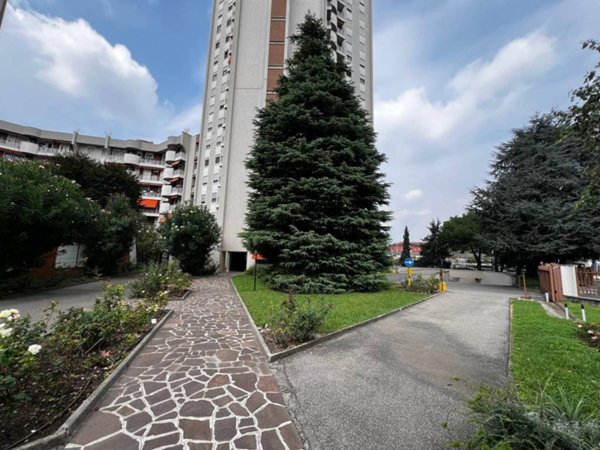 appartamento in vendita a Milano in zona Maggiolina