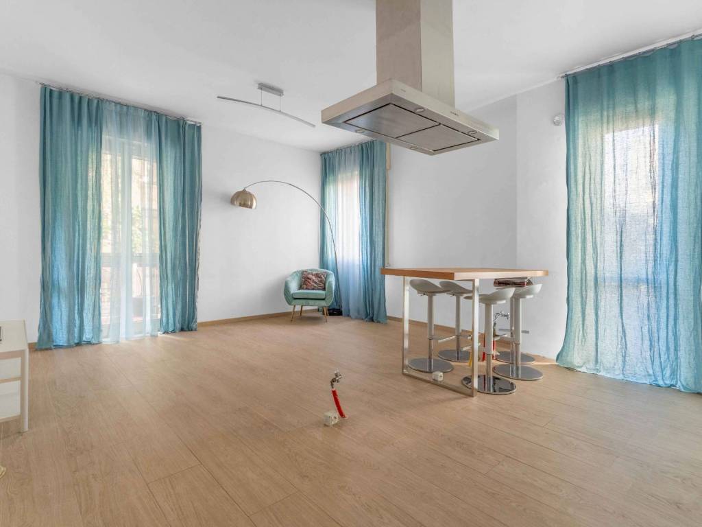 appartamento in vendita a Milano in zona Chiesa Rossa