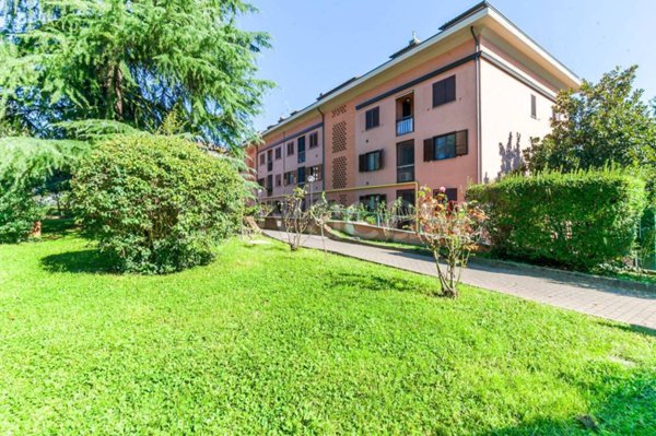 appartamento in vendita a Milano in zona Quintosole