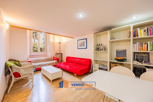 appartamento in vendita a Milano in zona Morivione