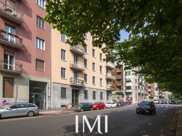 appartamento in vendita a Milano in zona Solari