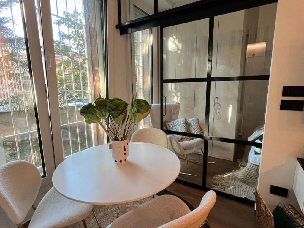 appartamento in vendita a Milano in zona Maggiolina