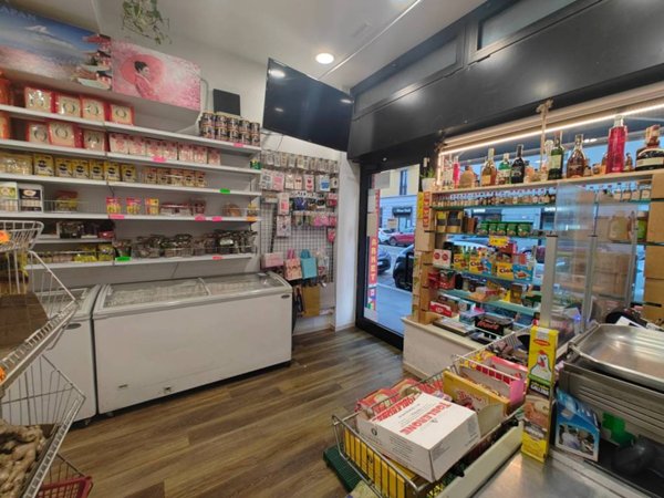 negozio in vendita a Milano in zona Il Portello
