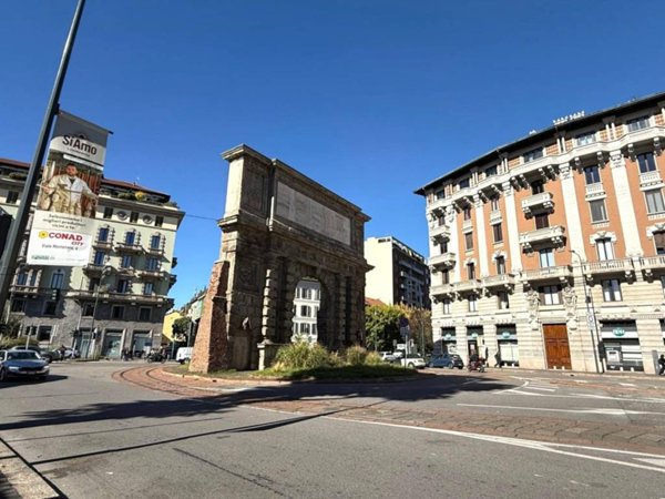 appartamento in vendita a Milano in zona Porta Romana