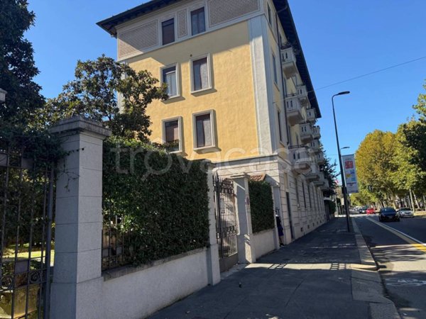 appartamento in vendita a Milano in zona Maggiolina