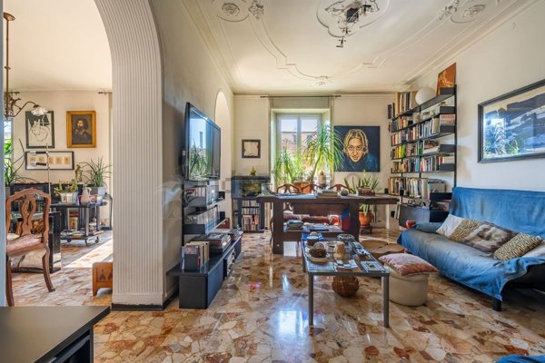 appartamento in vendita a Milano in zona Porta Venezia