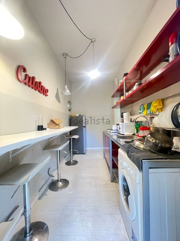 appartamento in vendita a Milano in zona Lorenteggio
