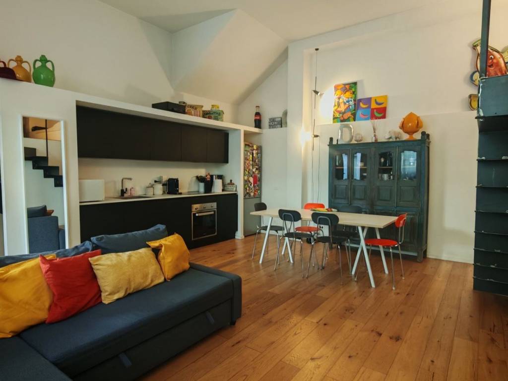 appartamento in vendita a Milano in zona Conchetta