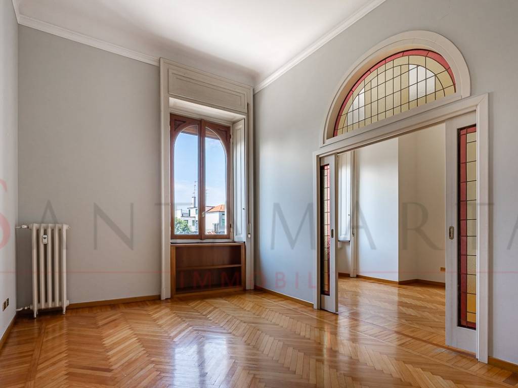 appartamento in vendita a Milano in zona Sempione