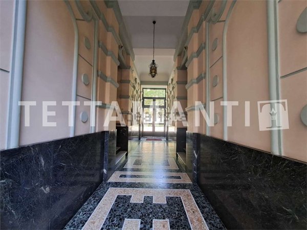 appartamento in vendita a Milano in zona Porta Vittoria