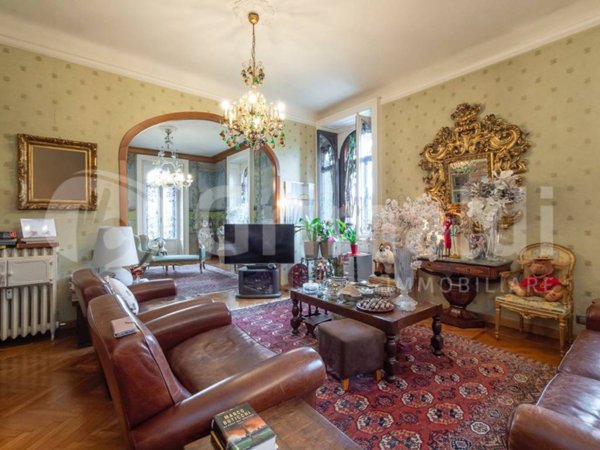 appartamento in vendita a Milano in zona Centro Storico