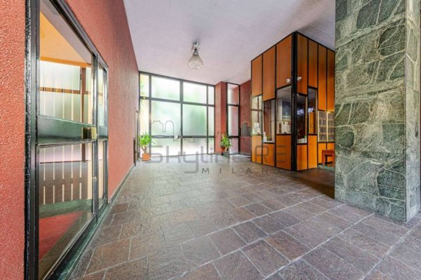 appartamento in vendita a Milano in zona Stazione Centrale