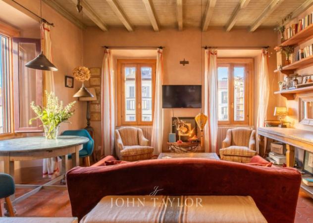 appartamento in vendita a Milano in zona Bocconi