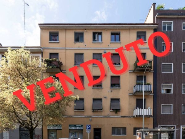 appartamento in vendita a Milano in zona Rogoredo