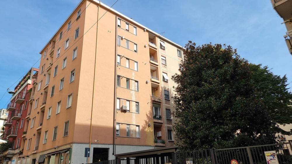 appartamento in vendita a Milano in zona Solari