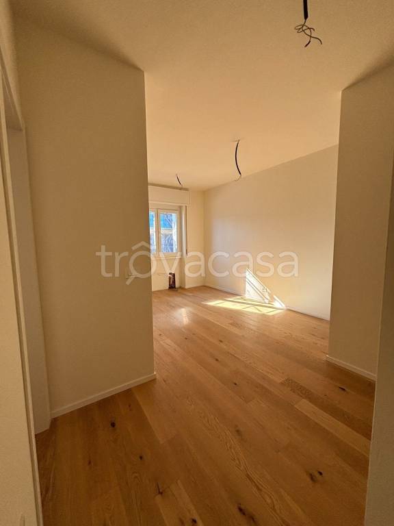 appartamento in vendita a Milano in zona Ghisolfa