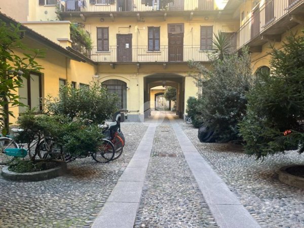 appartamento in vendita a Milano in zona XXII Marzo