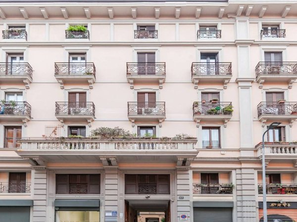 appartamento in vendita a Milano in zona Centro Direzionale