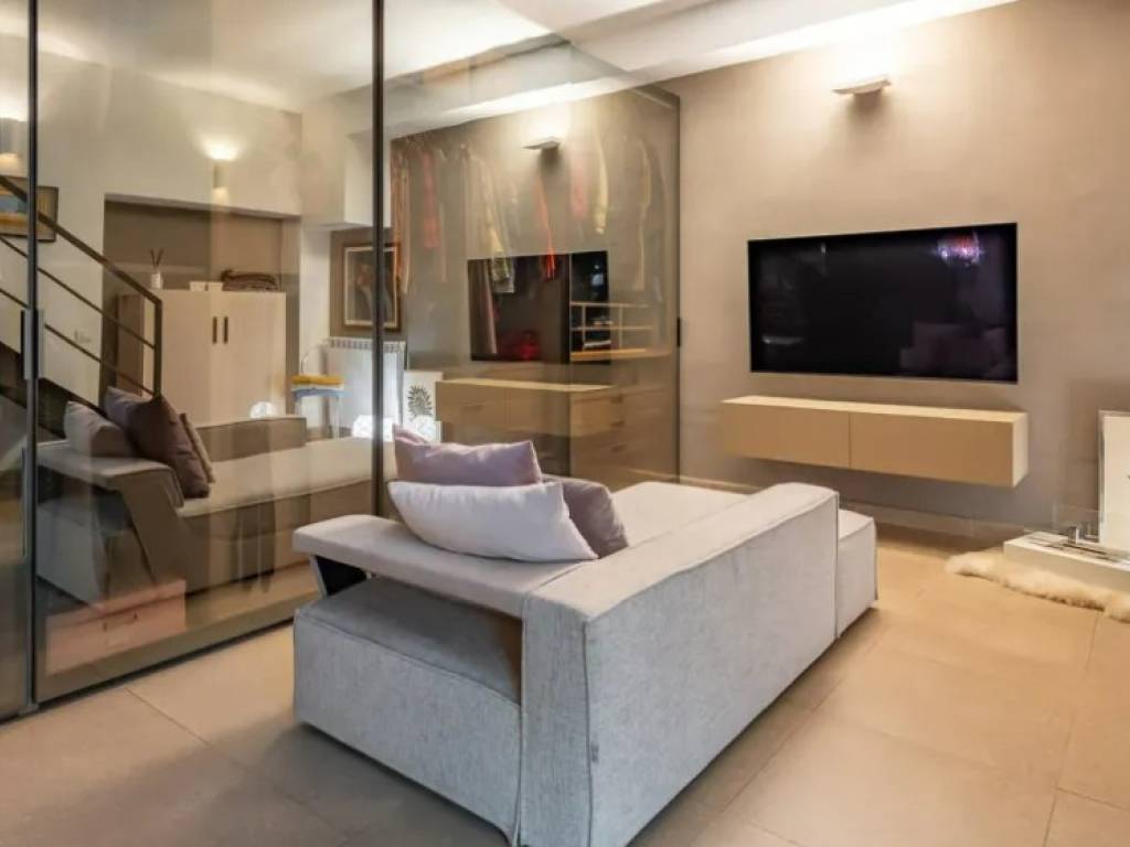 appartamento in vendita a Milano in zona Porta Romana