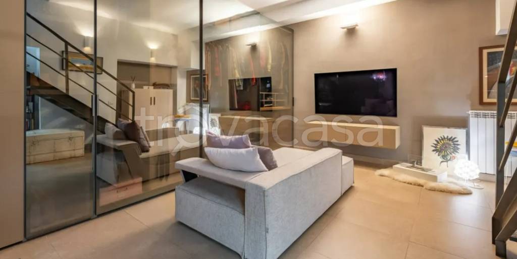 appartamento in vendita a Milano in zona Porta Romana