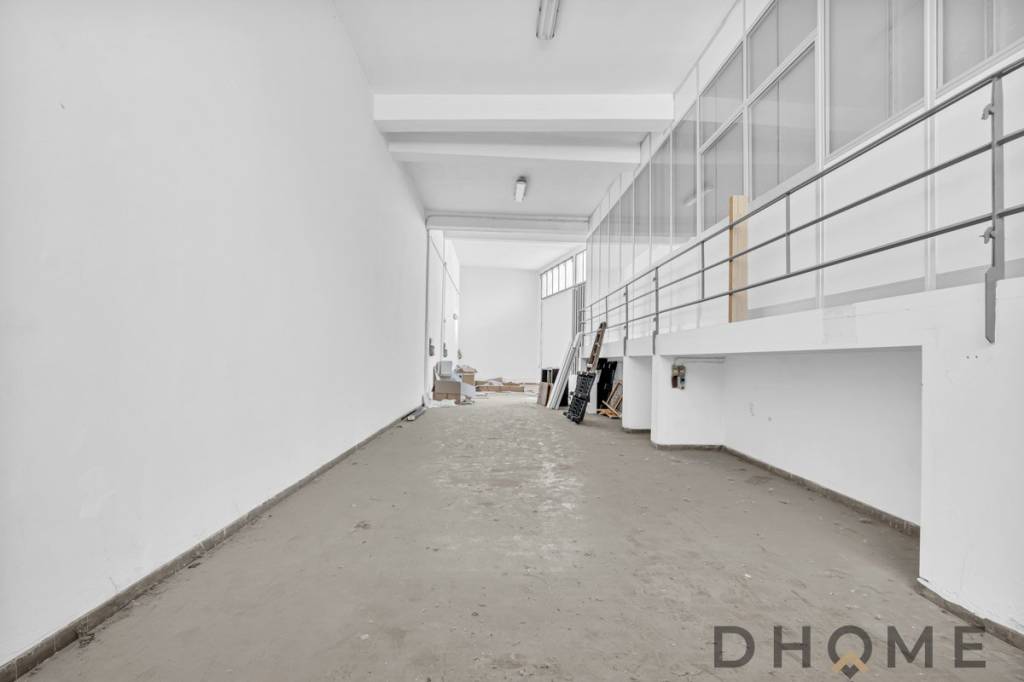locale commerciale in vendita a Milano in zona Villapizzone