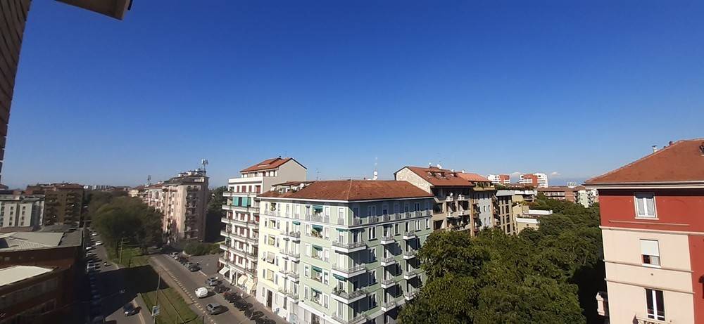 appartamento in vendita a Milano in zona Isola