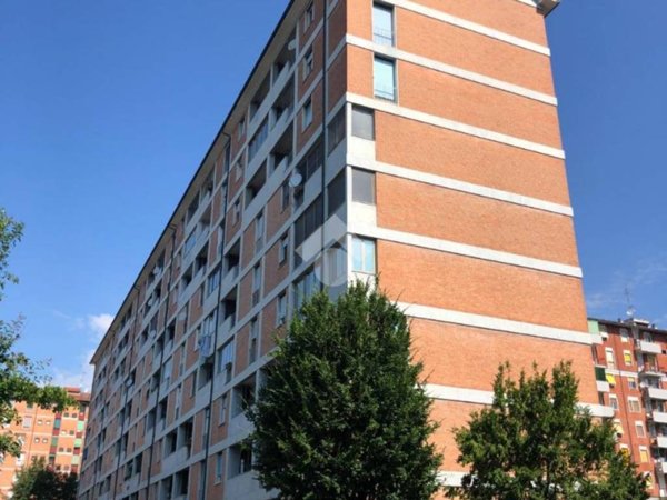 appartamento in vendita a Milano in zona Trenno