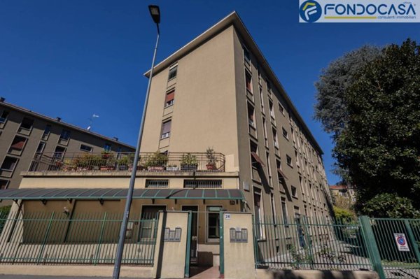 appartamento in vendita a Milano in zona Chiesa Rossa