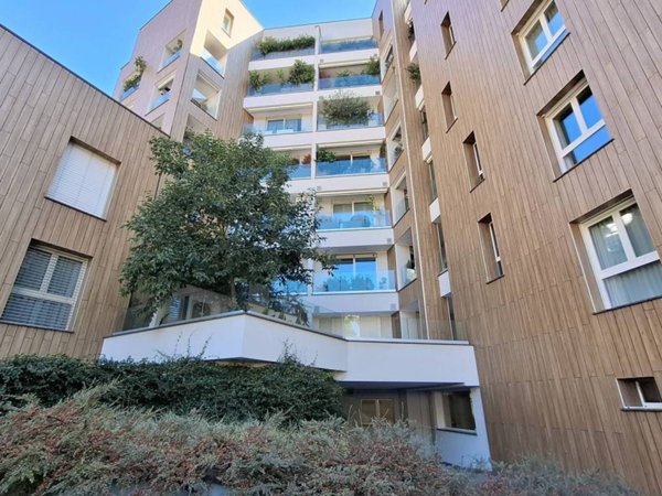 appartamento in vendita a Milano in zona Solari