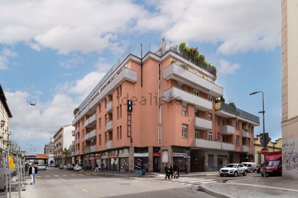 appartamento in vendita a Milano in zona Loreto