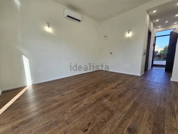 appartamento in vendita a Milano in zona Gorla