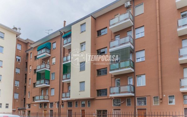 appartamento in vendita a Milano in zona Quarto Oggiaro