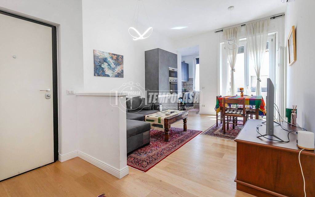 appartamento in vendita a Milano in zona Bande Nere
