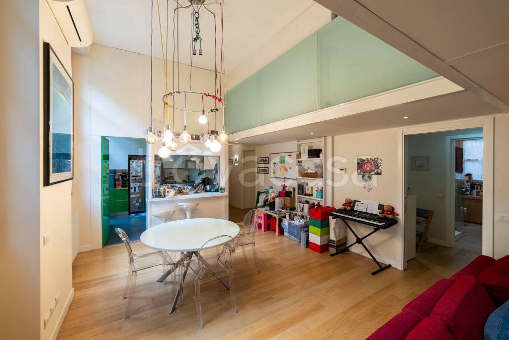 appartamento in vendita a Milano