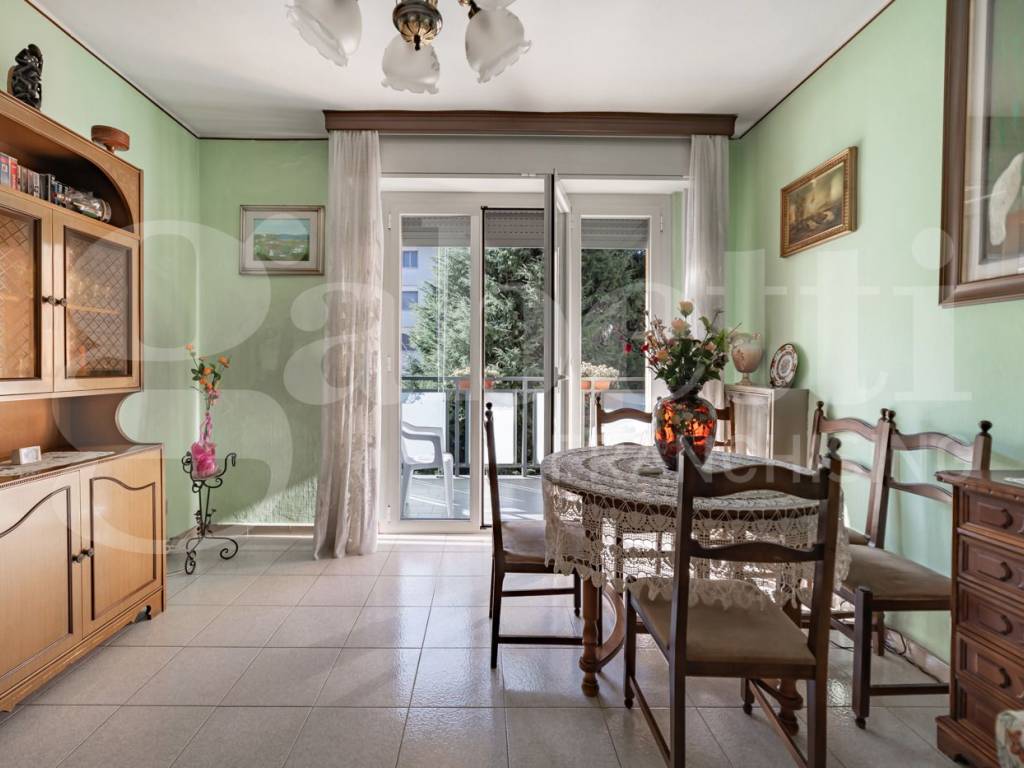 appartamento in vendita a Milano in zona Chiesa Rossa